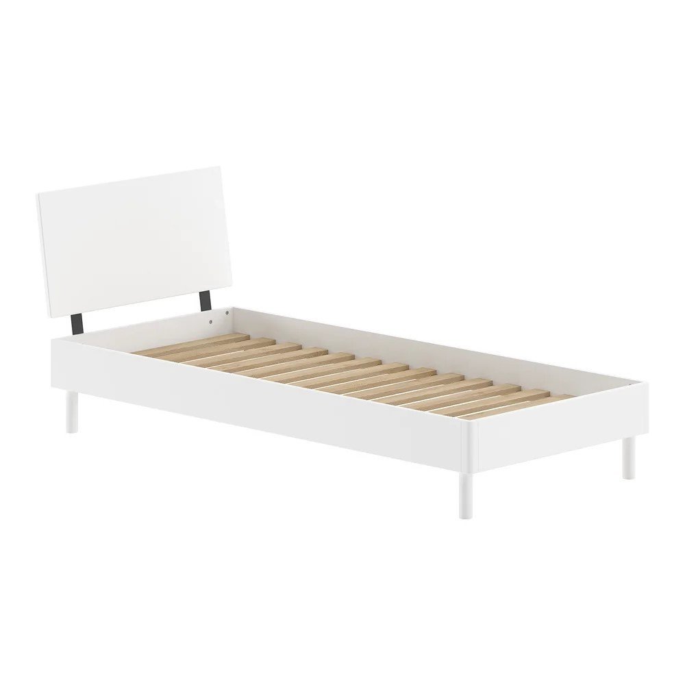 Bijeli krevet od masivne bukve s podnicom 90x200 cm Forrest – Vipack