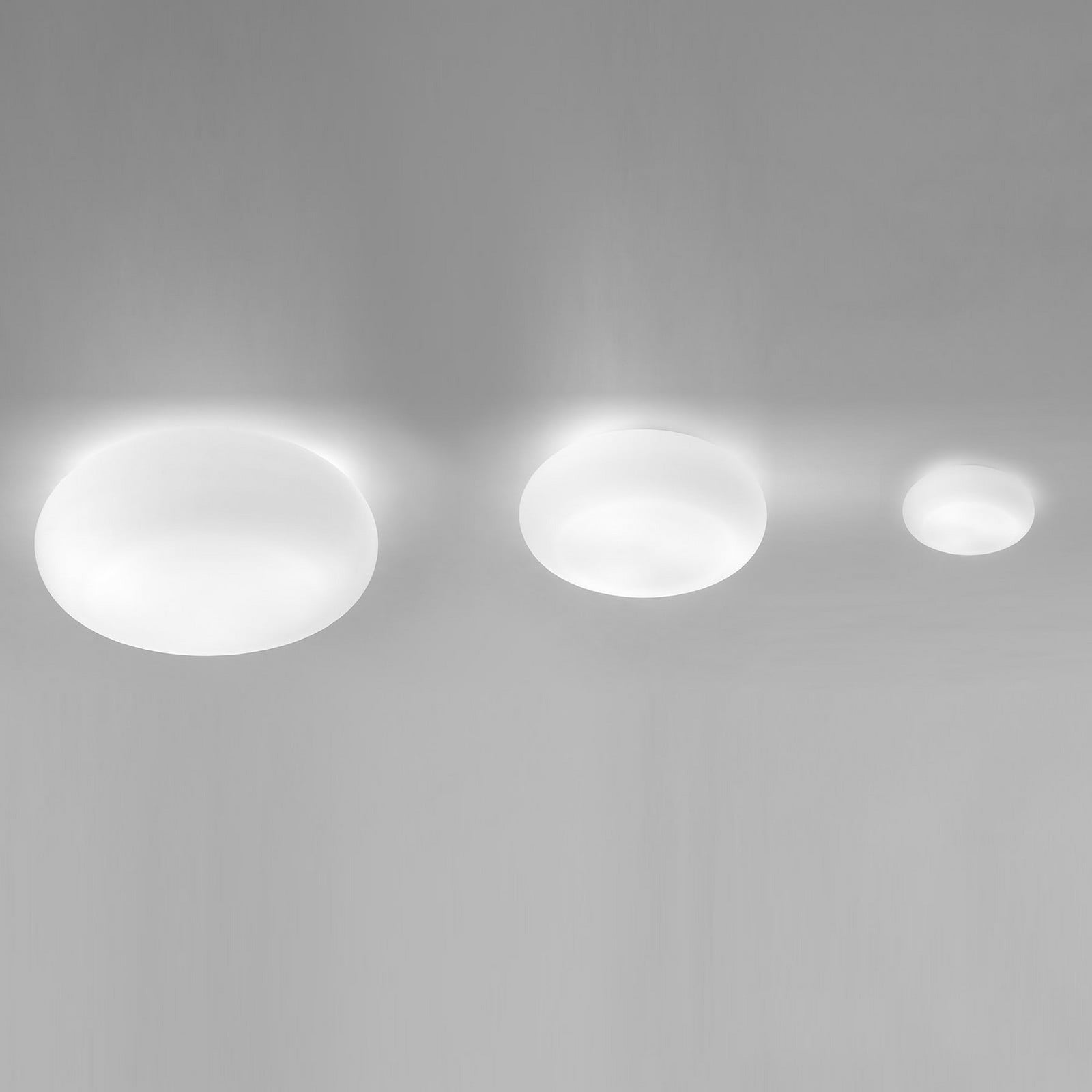 Artemide Itka staklena zidna svjetiljka IP65 Ø 50 cm