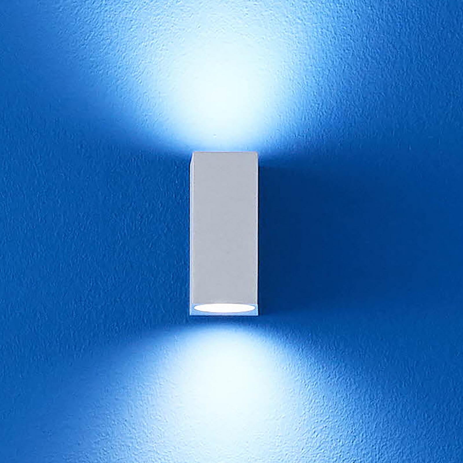 WiZ LED zidna svjetiljka Up&Down, bijela