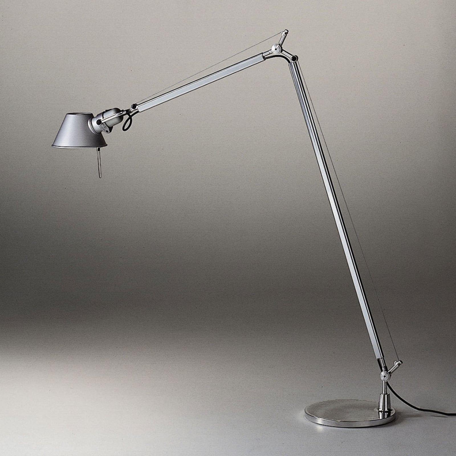 Artemide Tolomeo Reading LED podna svjetiljka 3.000 K