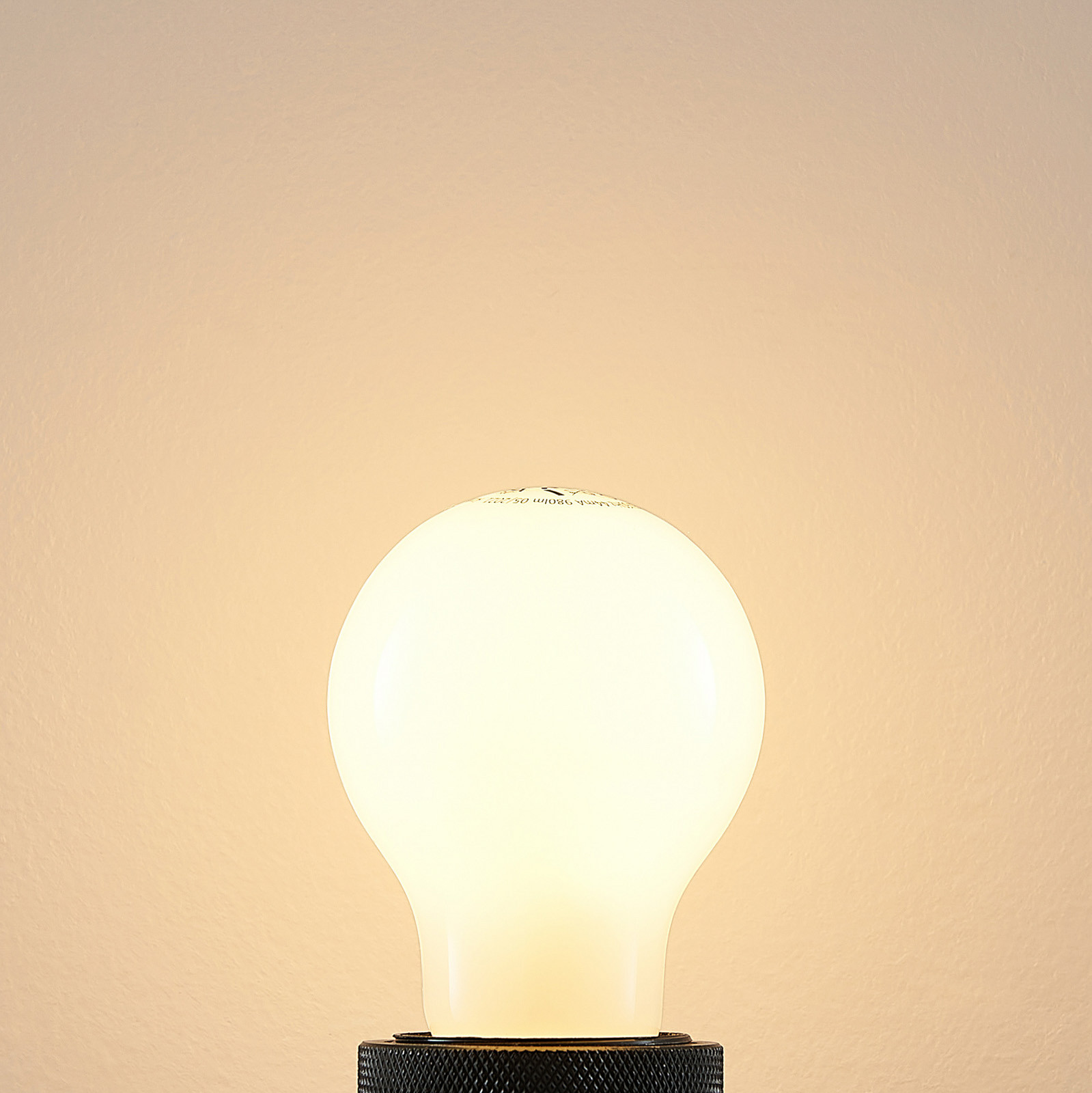 LED lampa E27 8W 2,700K prigušiva opal set od 3 kom