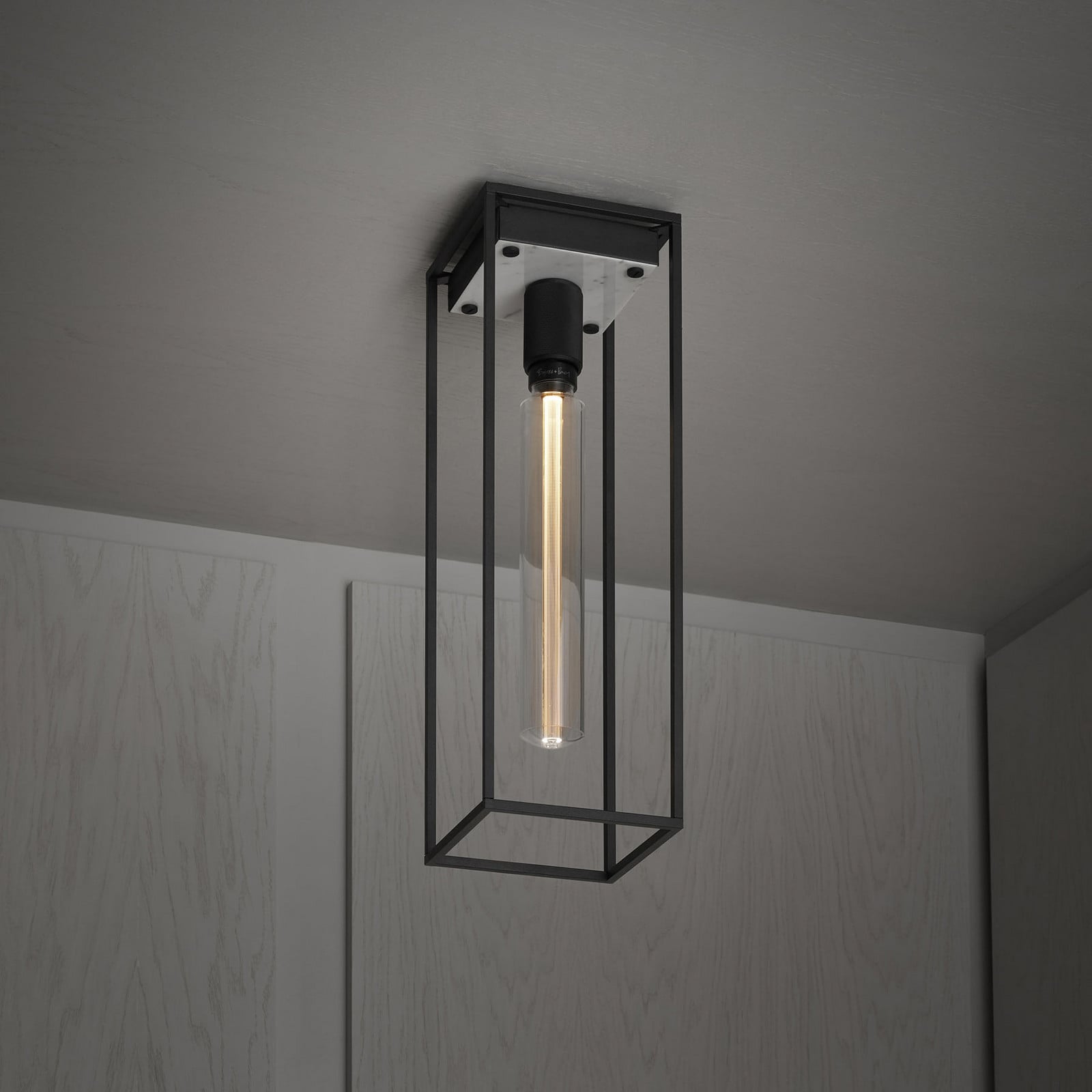 Buster + Punch Caged Ceiling veliki LED mramorni bijeli