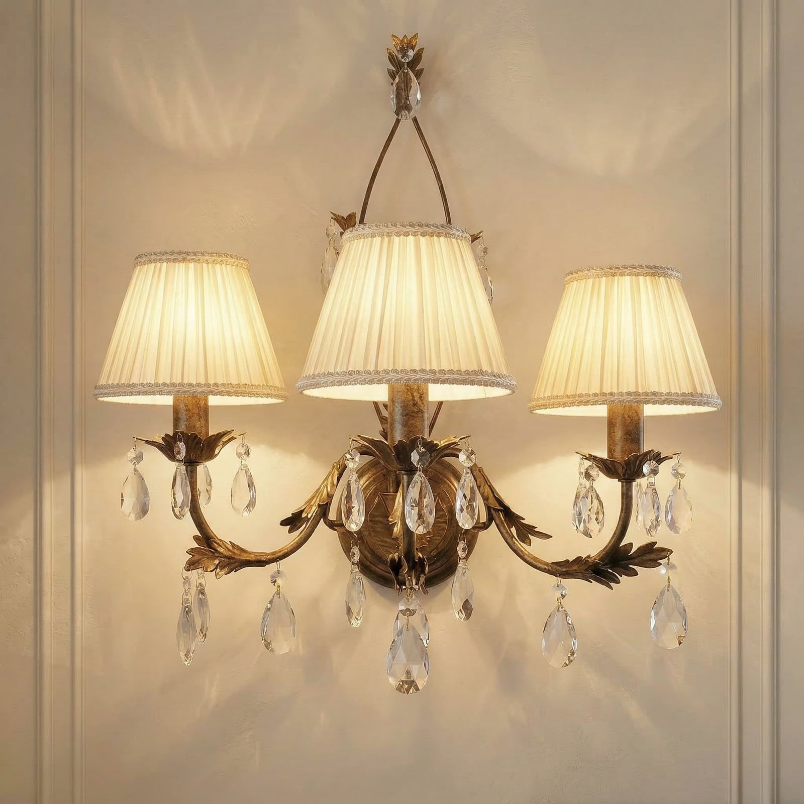 Karen brončano zidno svjetlo s tri žarulje