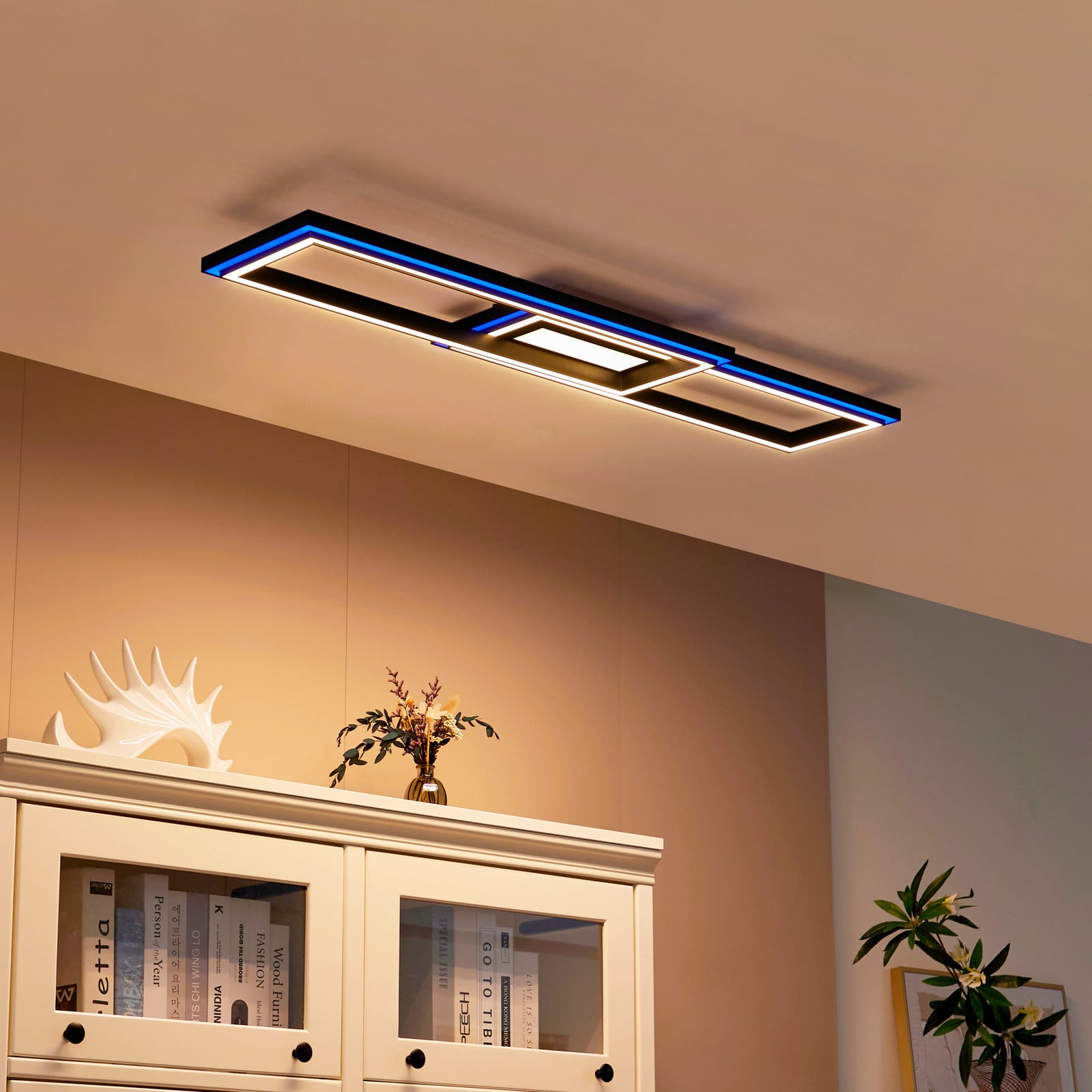 Lucande Smart LED stropna svjetiljka Tjado 115 cm crna RGB CCT