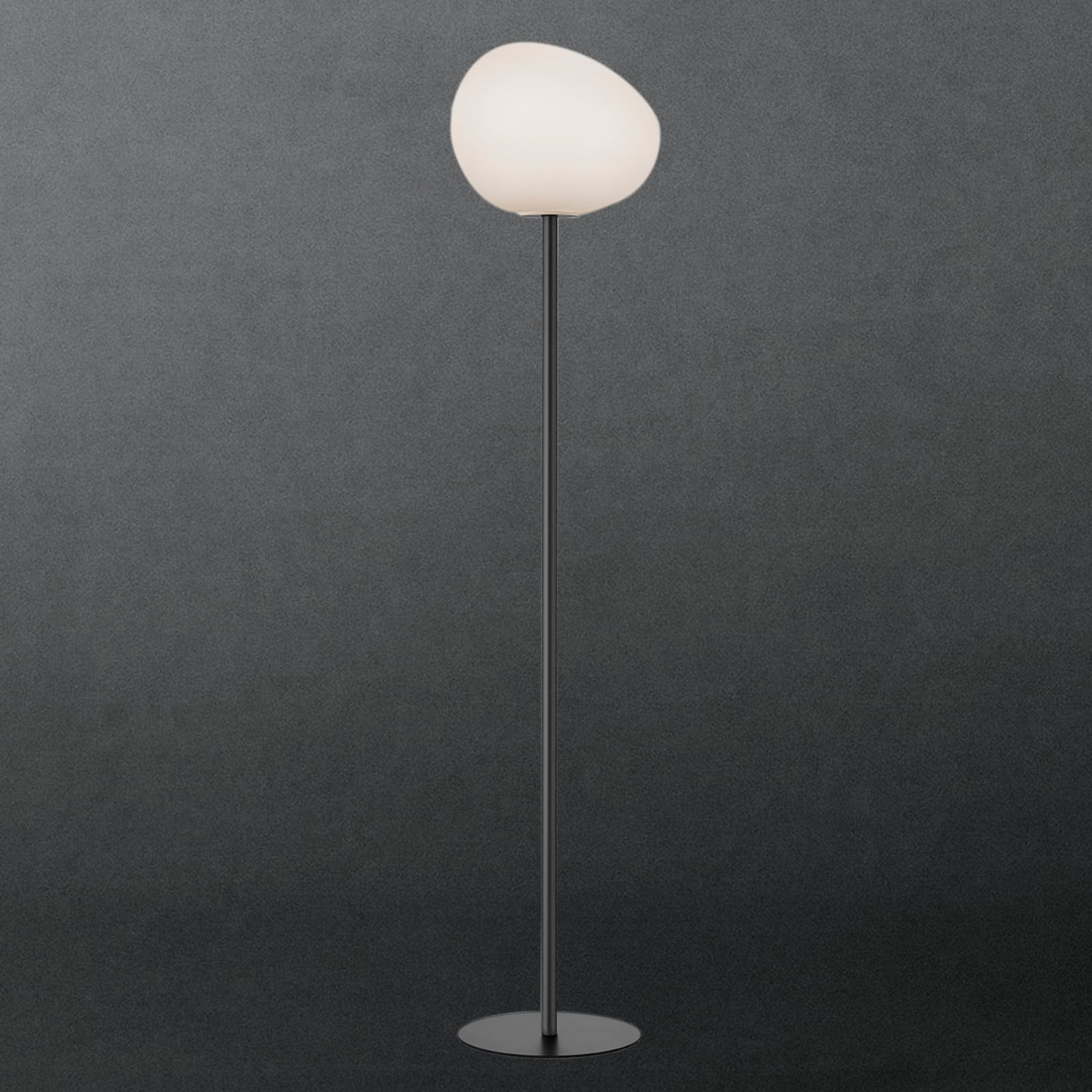 Foscarini Gregg media podna lampa, 151 cm, grafit