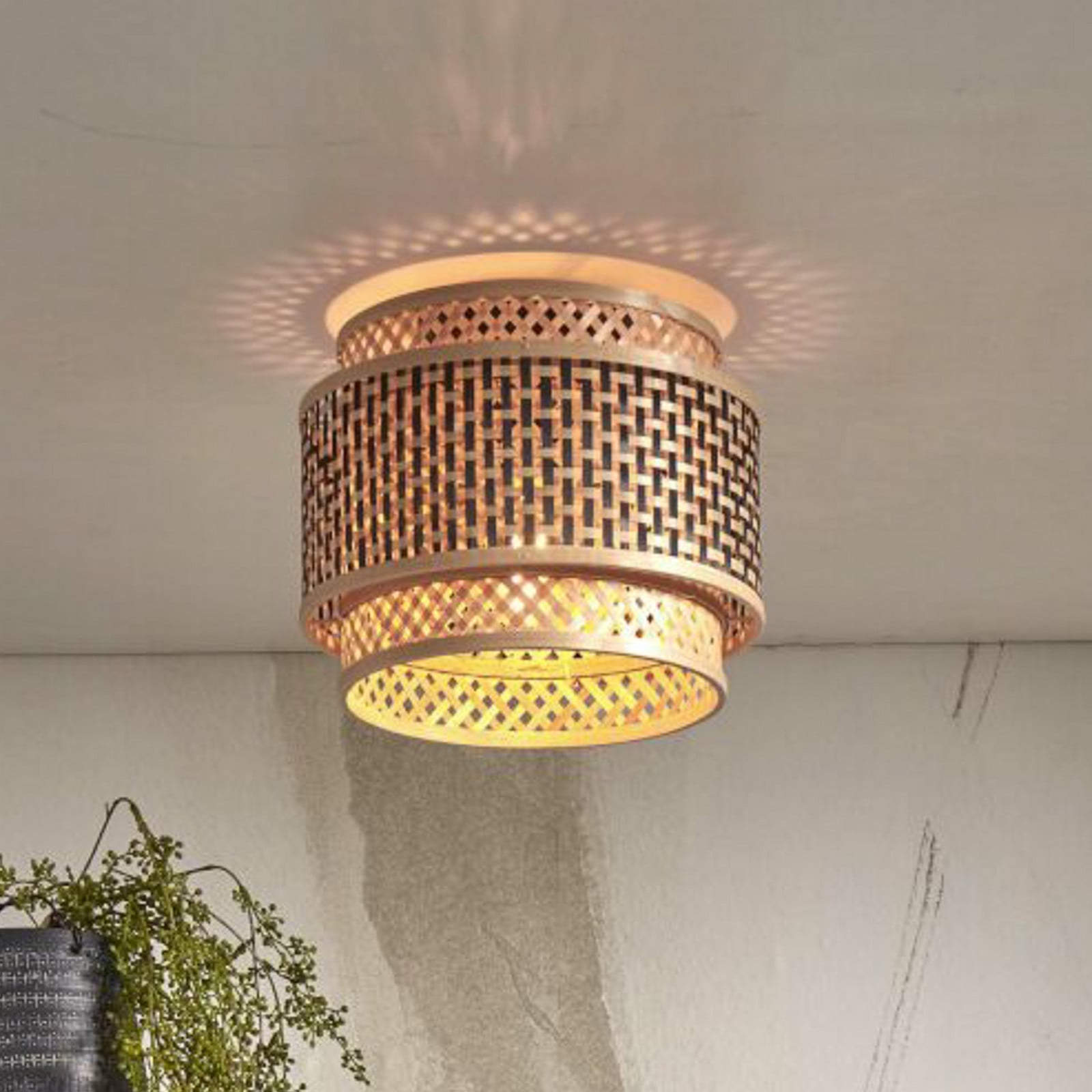 GOOD & MOJO Bhutan stropna svjetiljka, bambus, Ø 25 cm