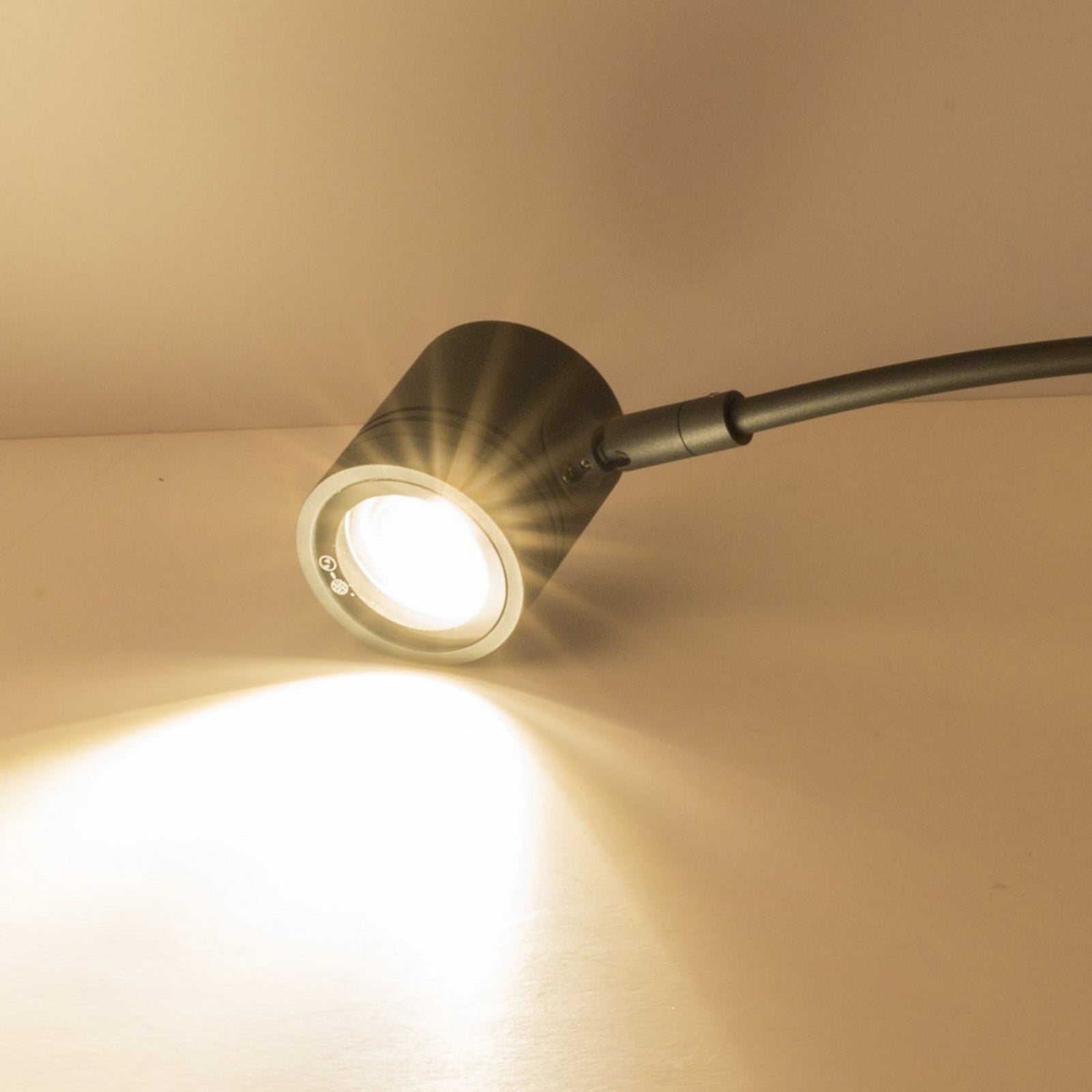 Vanjska zidna svjetiljka Borneo 1 žarulja 80 cm