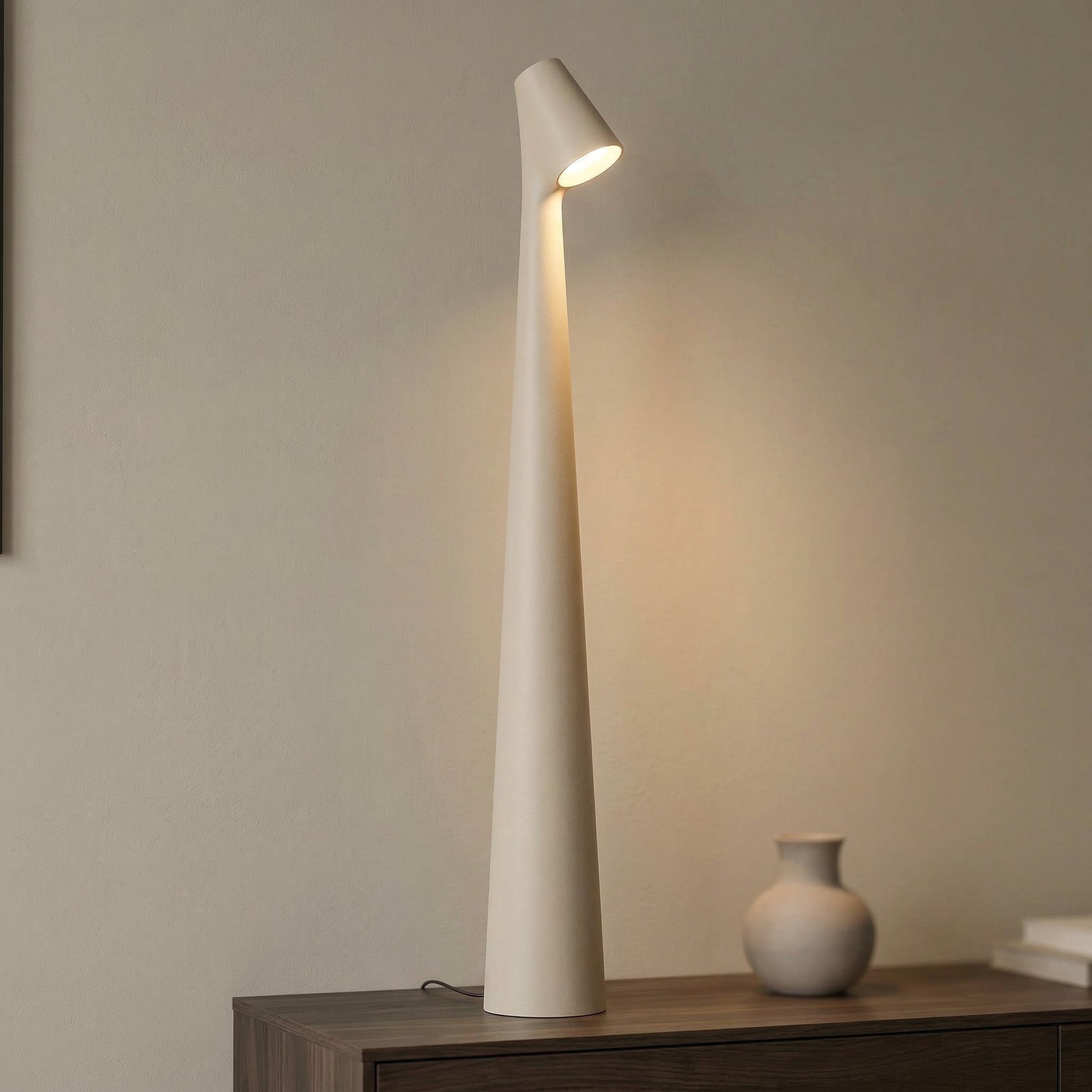 Vibia Africa LED stolna lampa visina 40cm svijetlo bež