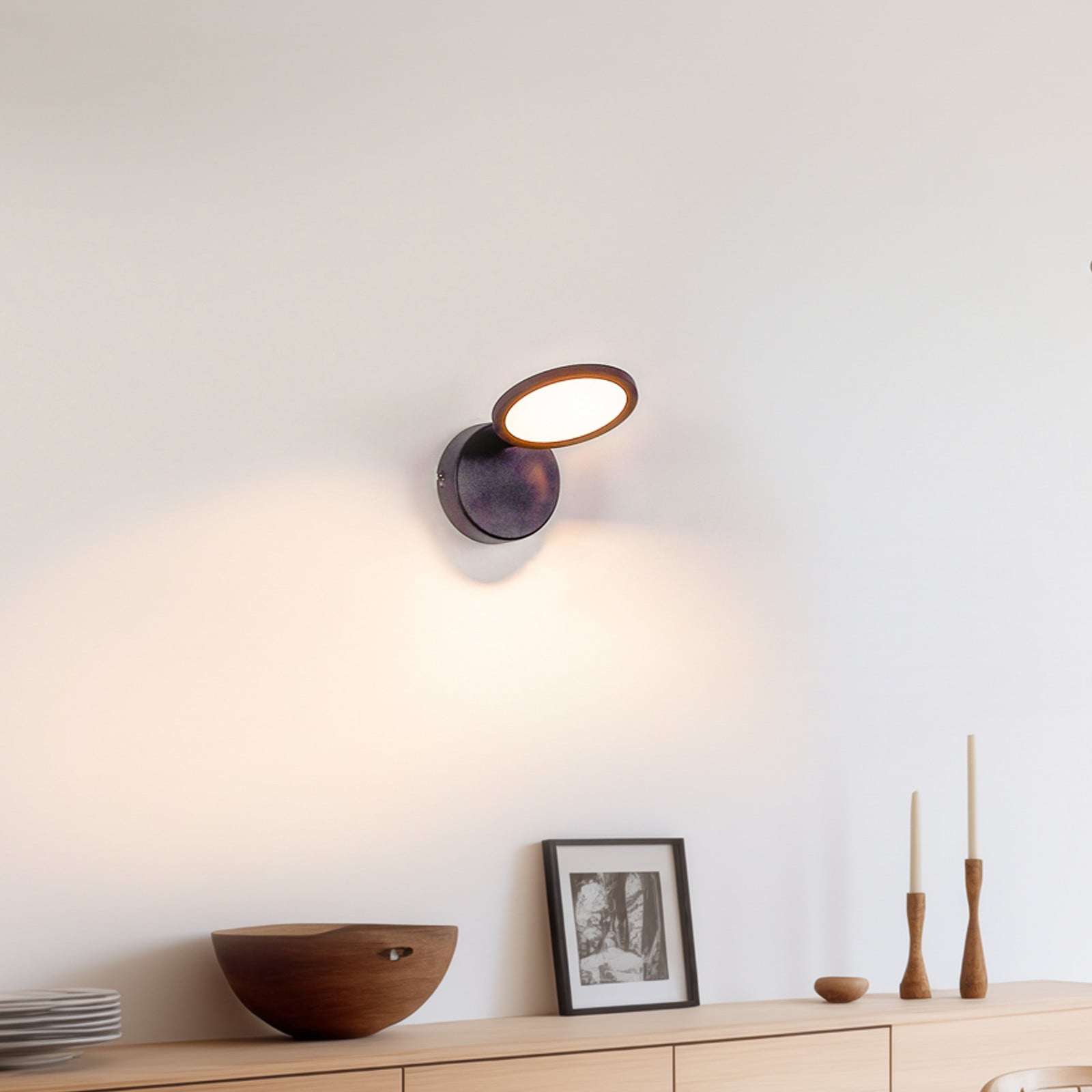 Lindby LED spot Manel, crni, željezo, 18 cm visine