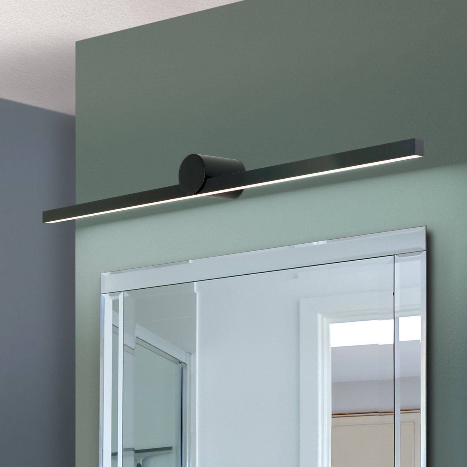 LED svjetiljka za ogledalo Beauty, širina 101 cm, crna