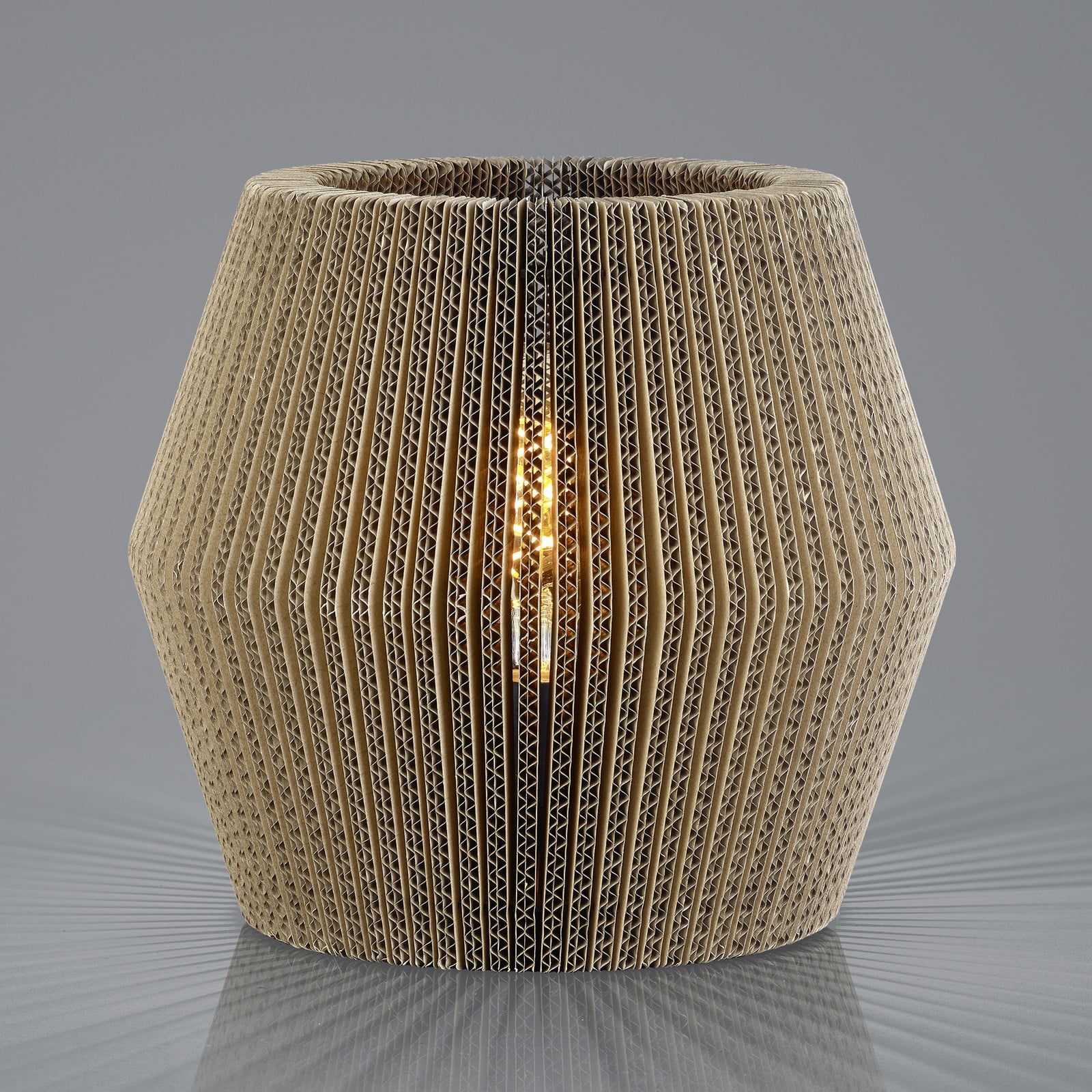 Layer stolna svjetiljka od kartona, dvostruko krnji stožac