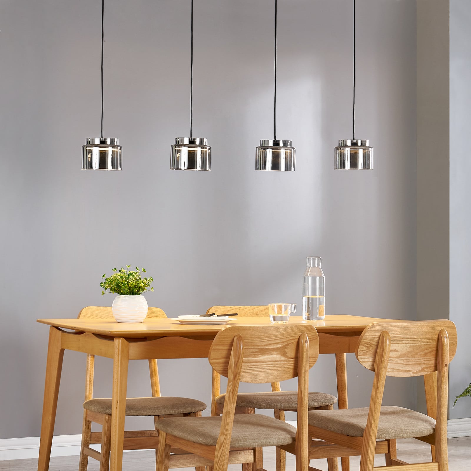 Viseća lampa Lucande Diano, dimno siva, četiri žarulje