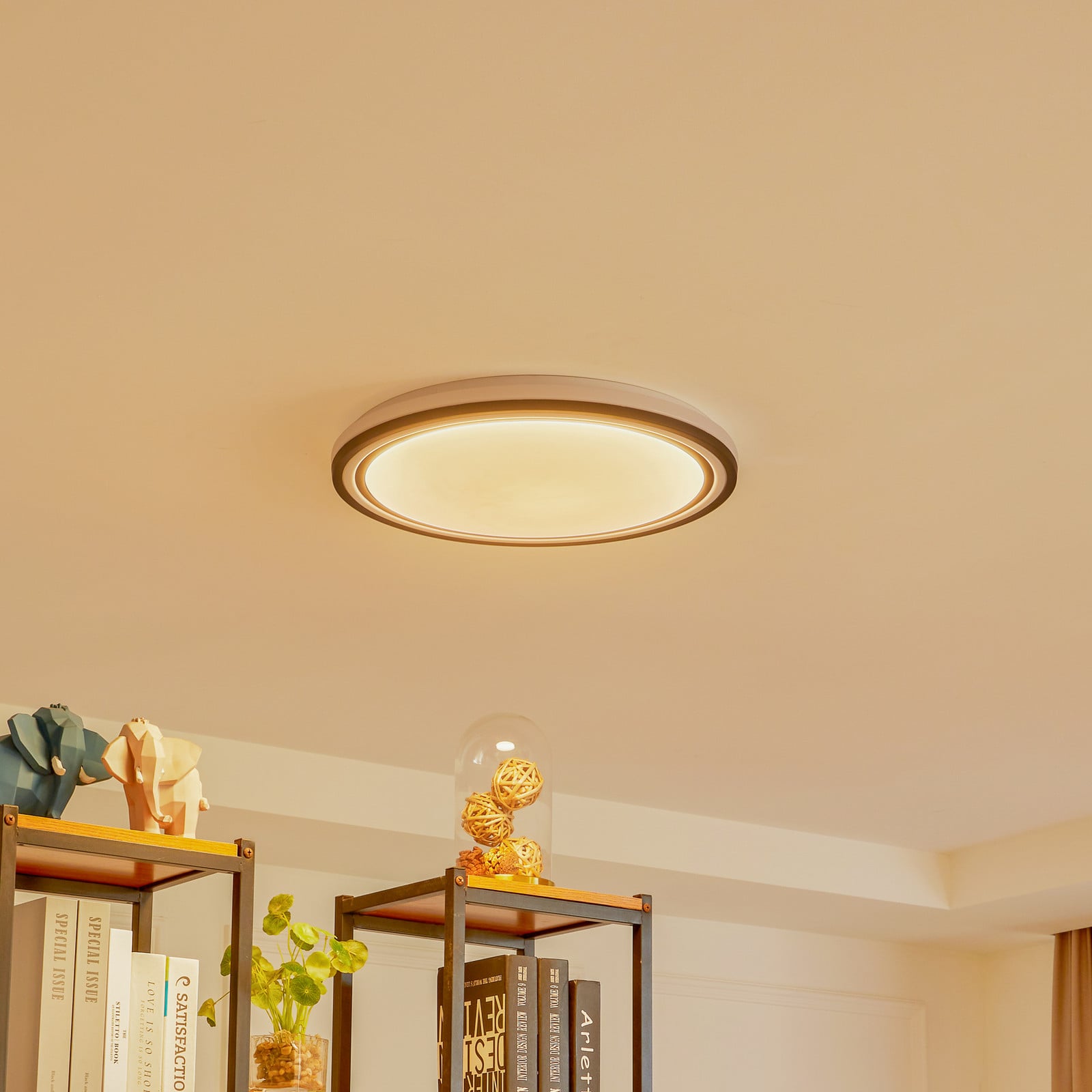 Lindby Smart LED stropna svjetiljka Arvada, RGBIC, visina 7 cm, Tuya