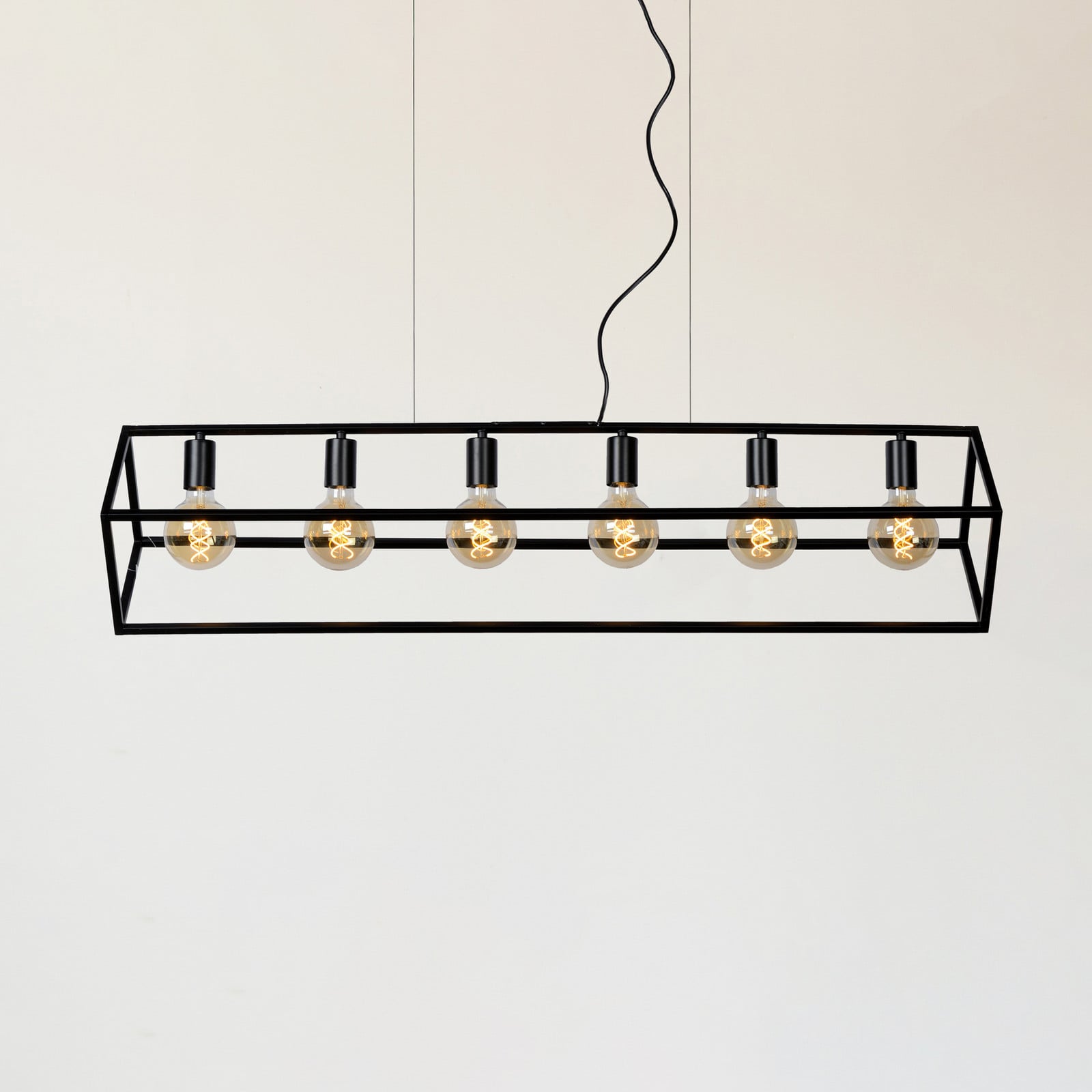 Fabian visilica s metalnim sjenilom od šest žarulja