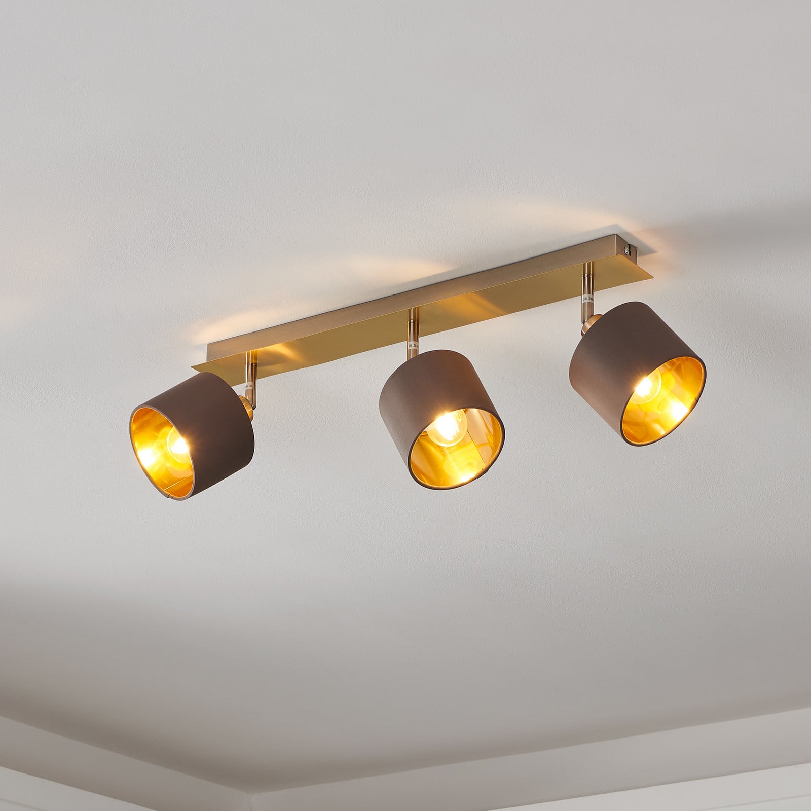 Stropna lampa Valbiano Cappuccino/Gold 3 žarulje.