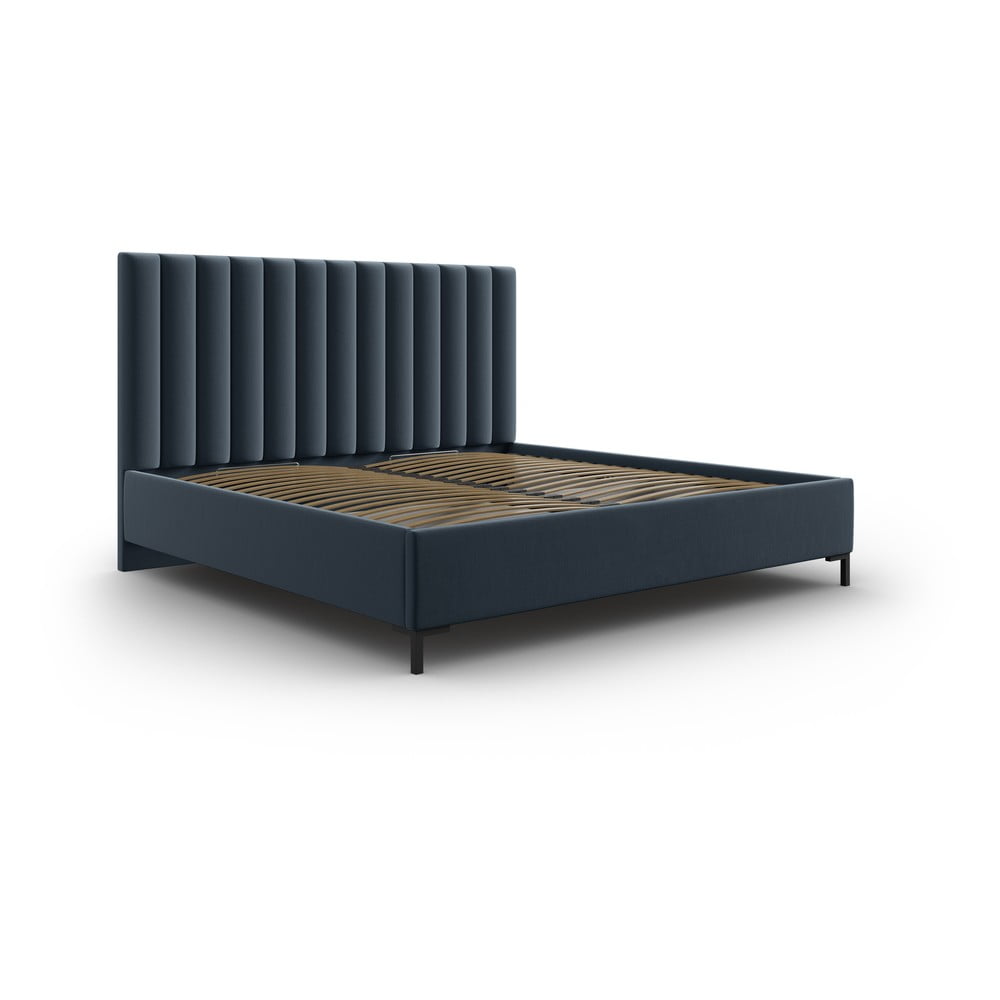 Tamno plavi tapecirani bračni krevet s prostorom za pohranu s podnicom 140x200 cm Casey – Mazzini Beds