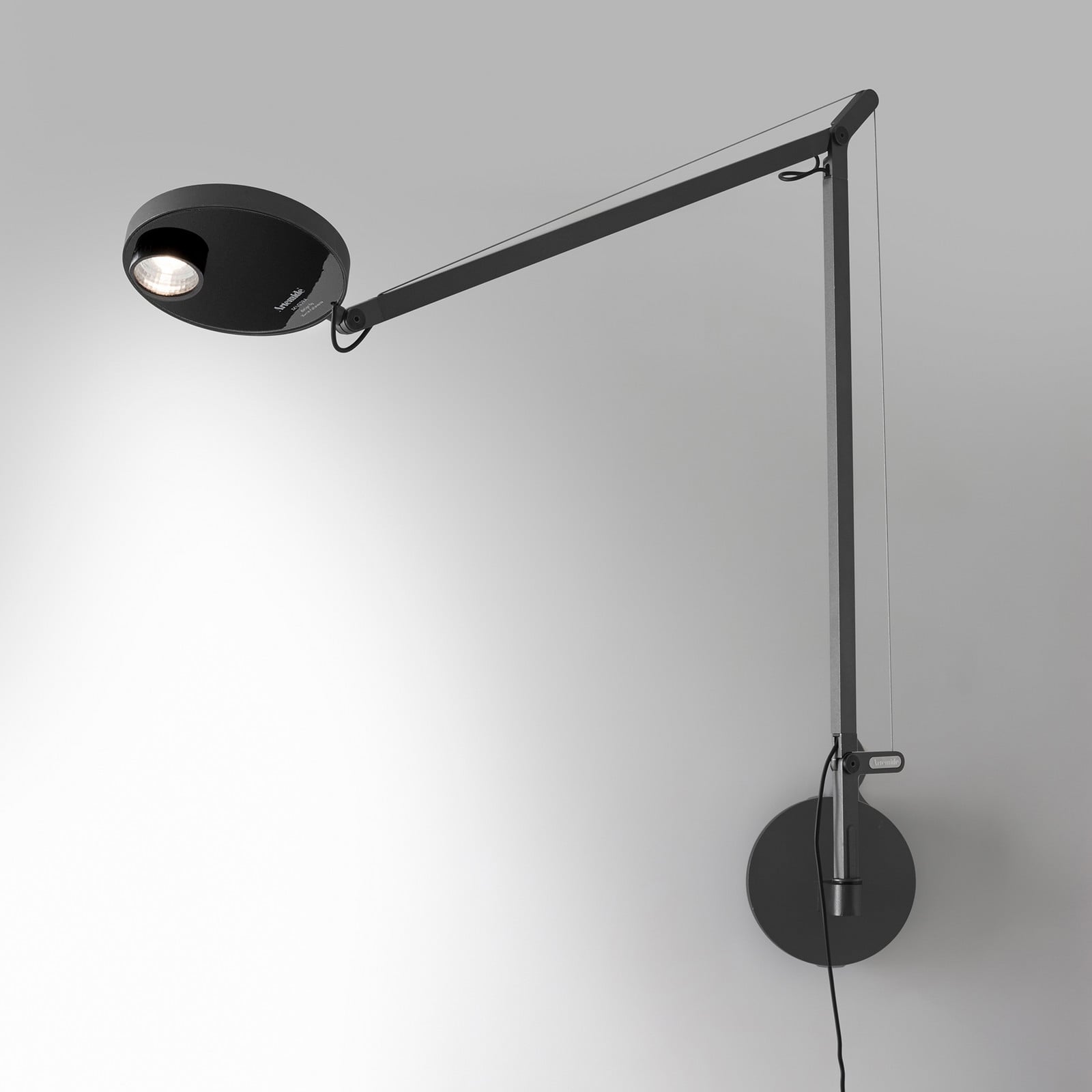 Artemide Demetra Professional wall 930 siva