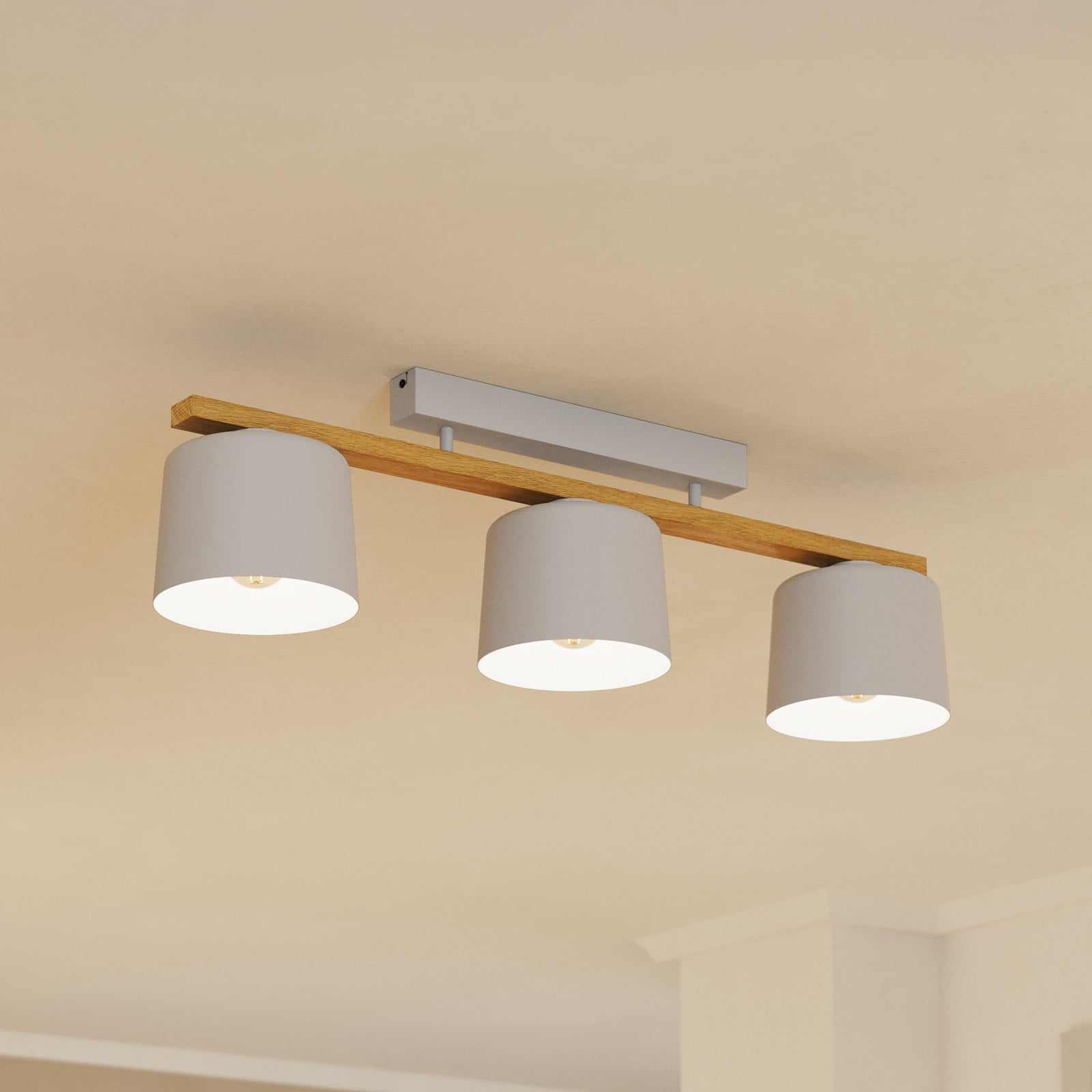 Mariel stropna svjetiljka 3 žarulje svijetlo sivo prirodno drvo