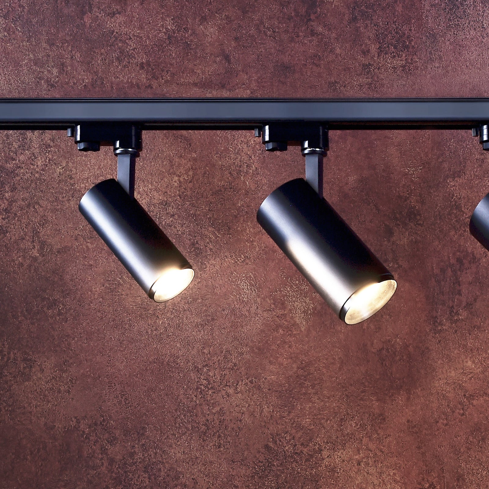 LED tračni reflektor Lucea 3-fazni 30 W crni