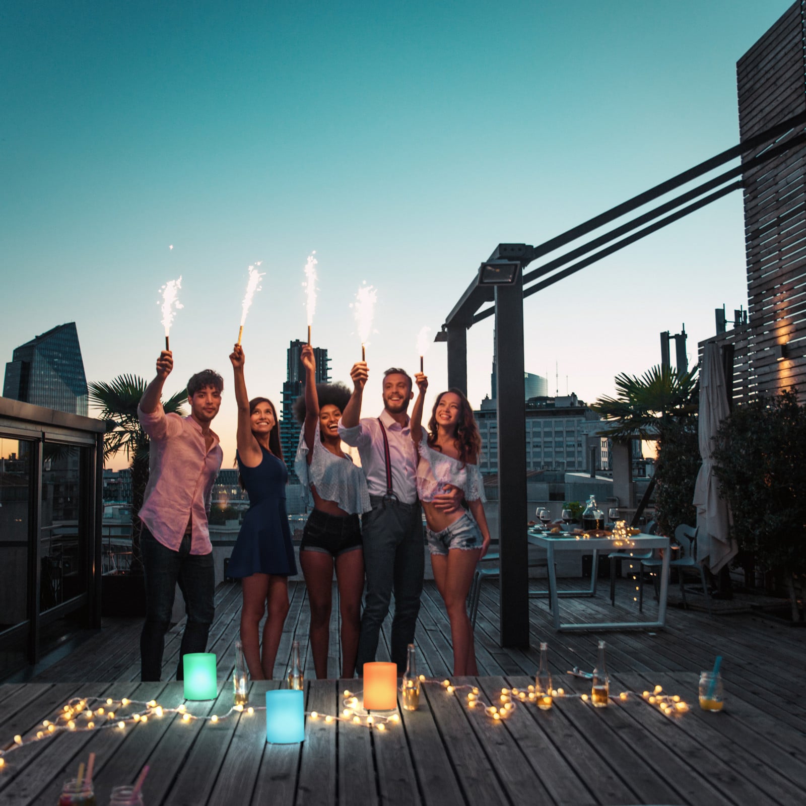 LED solarna svjetiljka Ceppo 3000 K i RGB, prigušiva, bijela