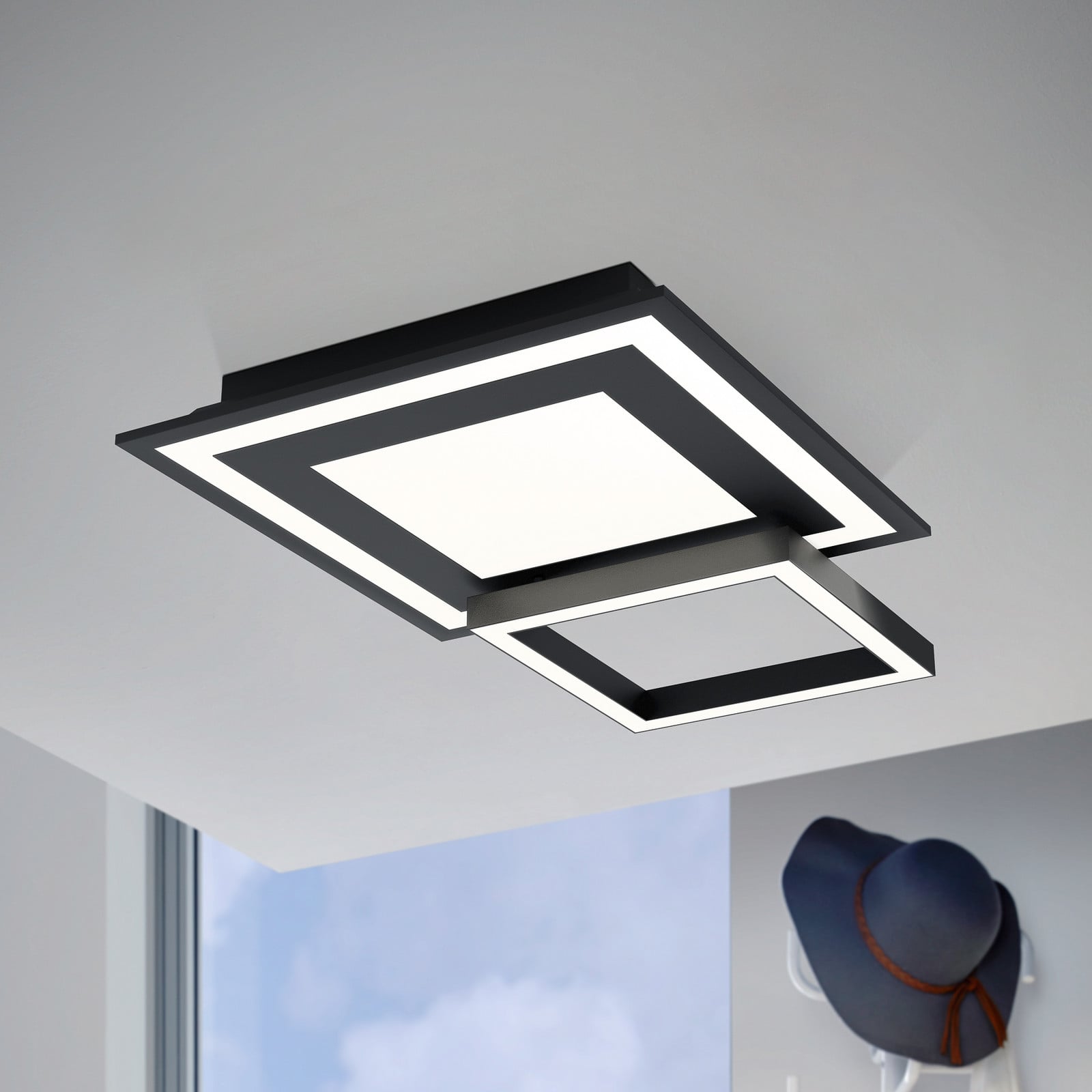 EGLO connect Savatarila-C LED stropna svjetiljka crna