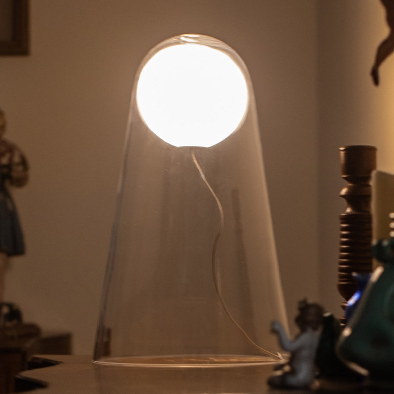 Foscarini Satellight LED staklena stolna svjetiljka s mogućnošću