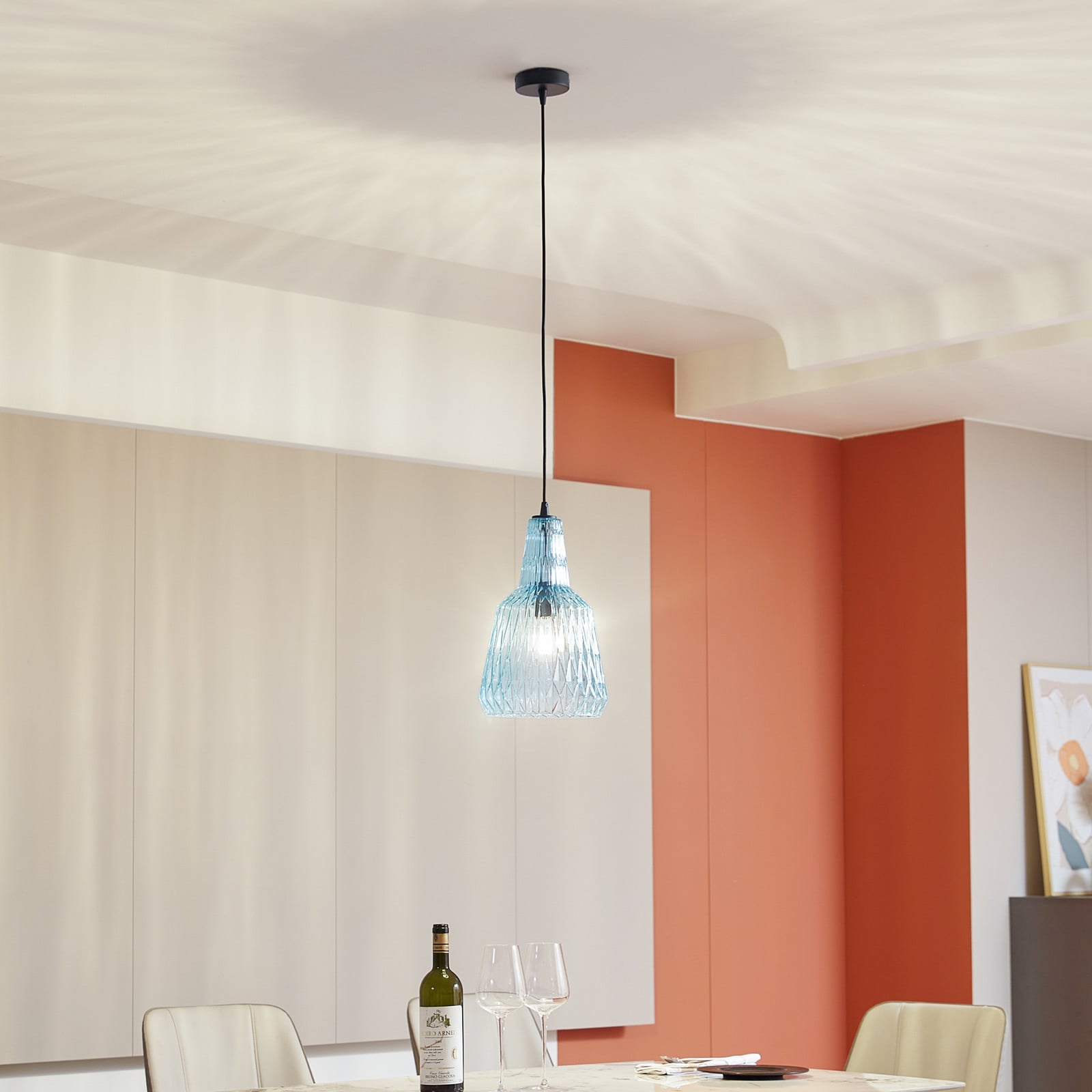 Lindby Belarion viseća svjetiljka, plava, 1 žarulja, staklo, Ø 23 cm