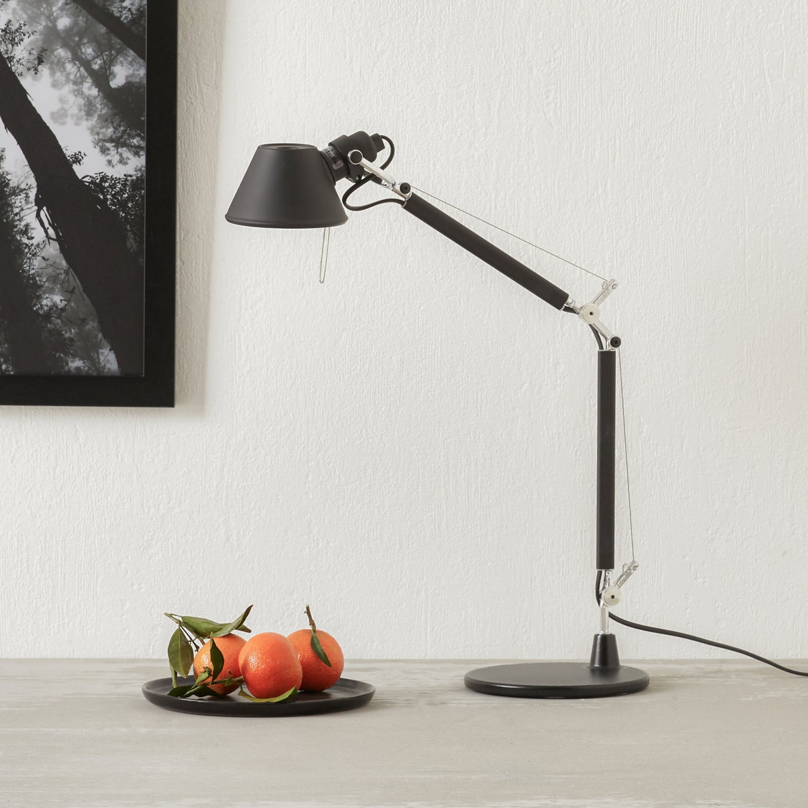 Stolna lampa Artemide Tolomeo Micro, crna