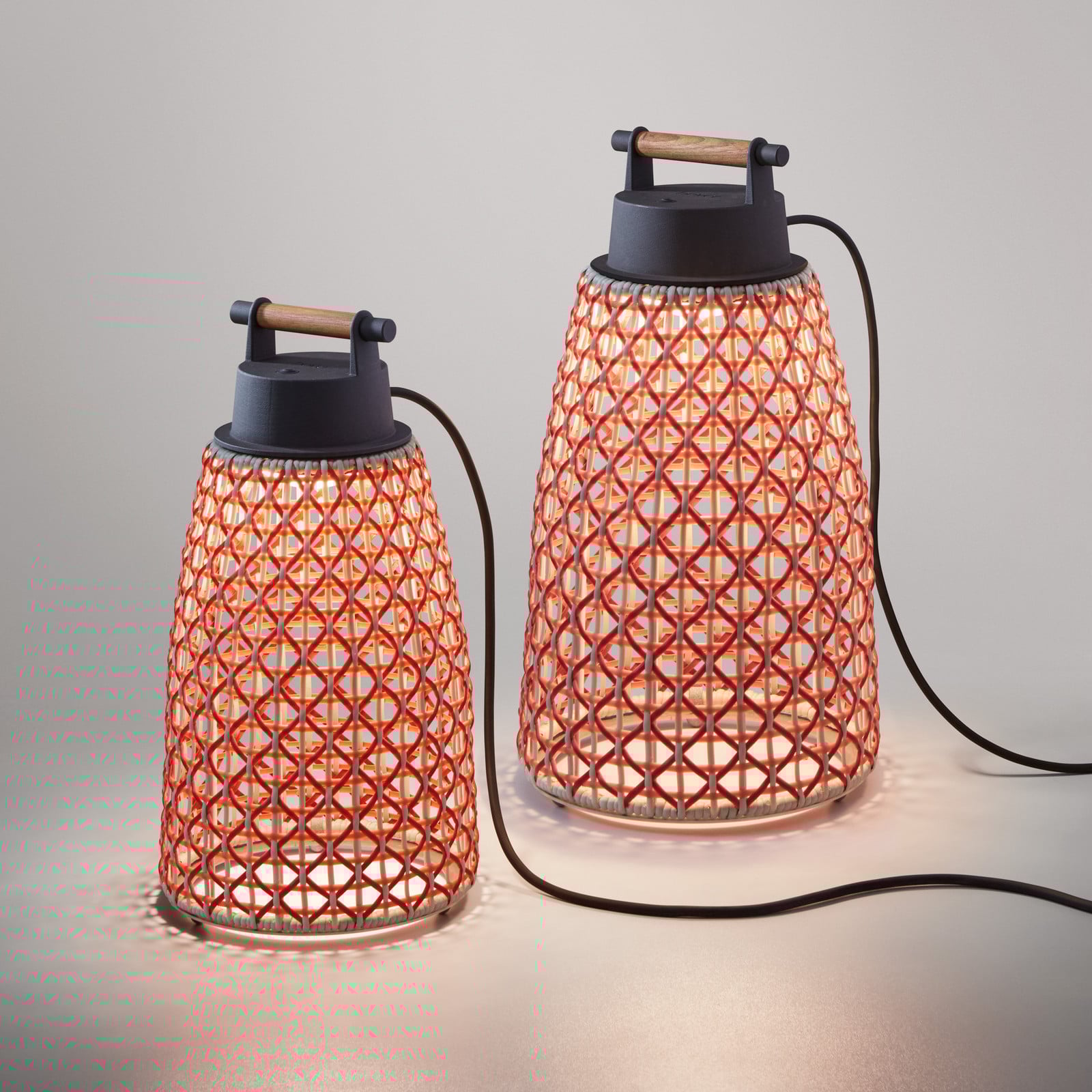 Bover Nans M/41 LED vanjska stolna svjetiljka, crvena