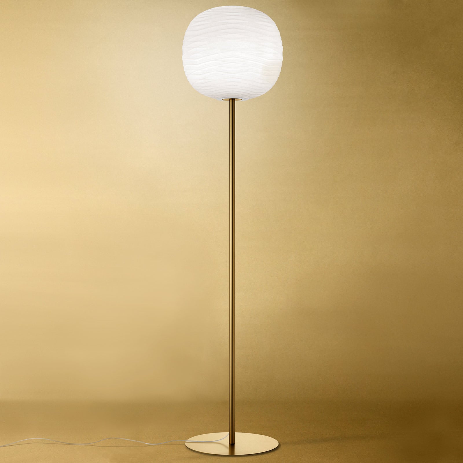 Foscarini Gem terra podna lampa, zlatna