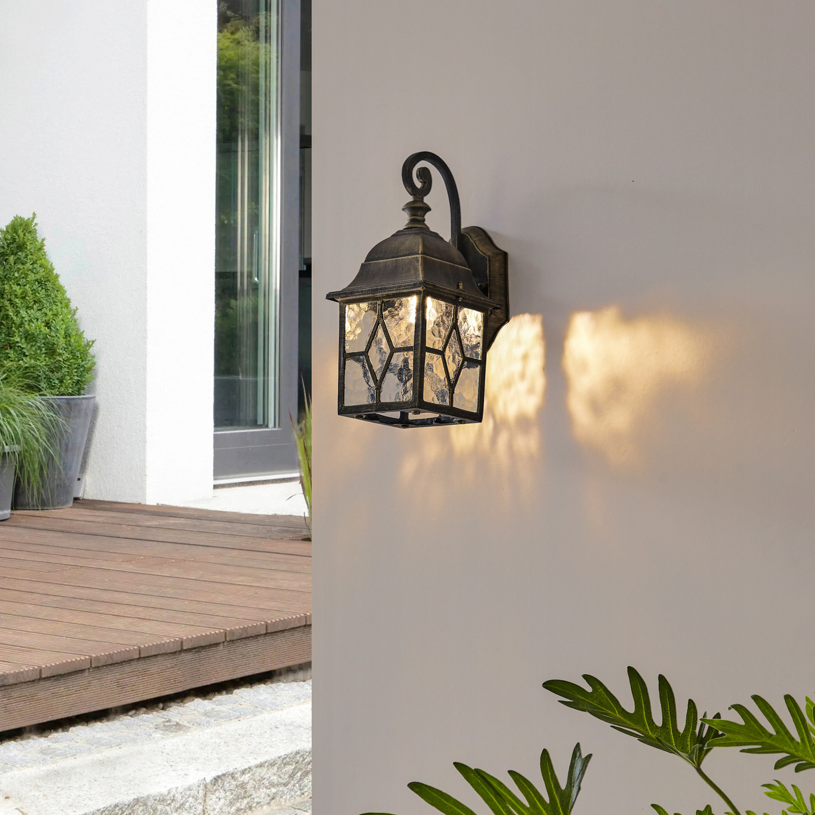 Lindby Purnima zidna svjetiljka u izgledu lampiona