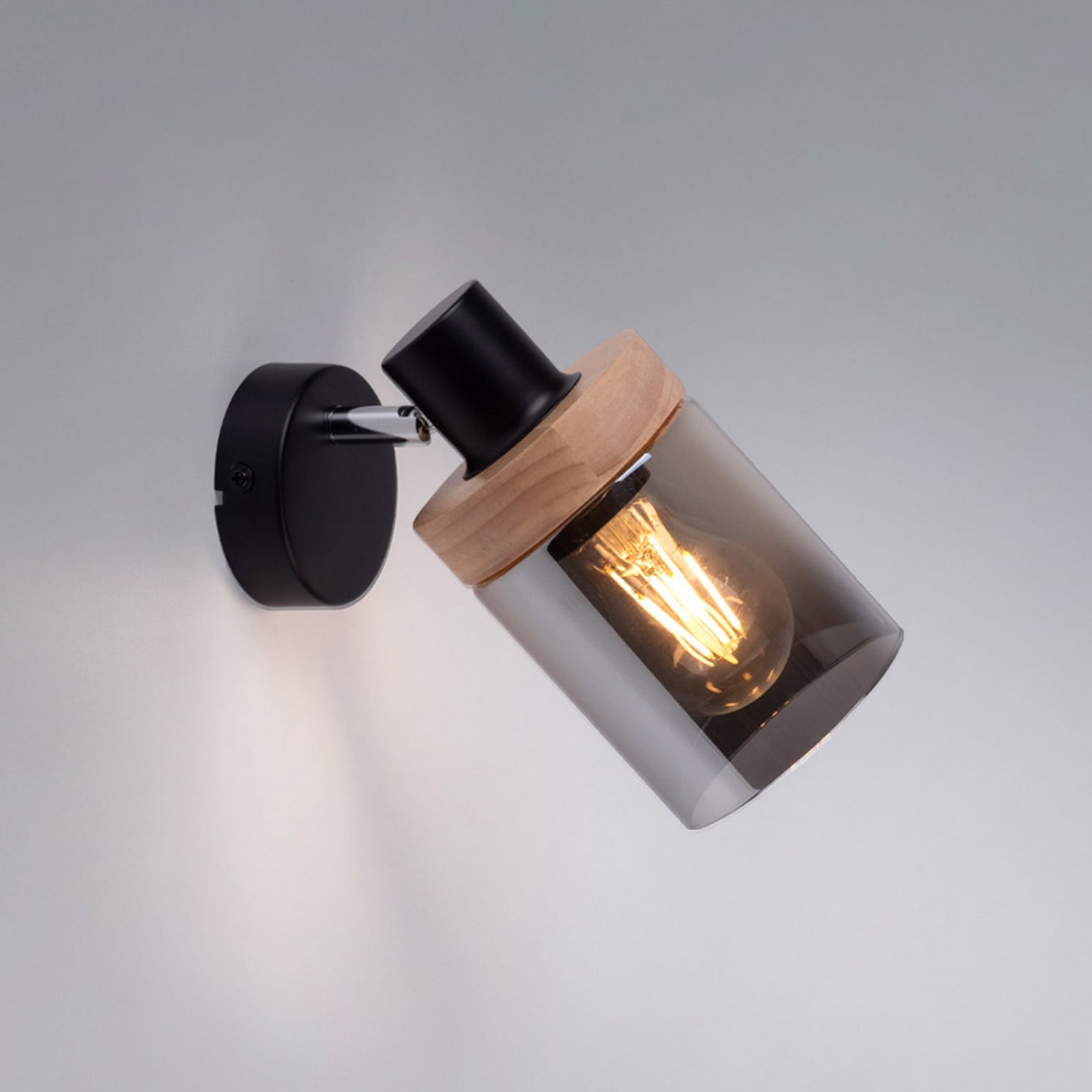 Pasqual zidna svjetiljka