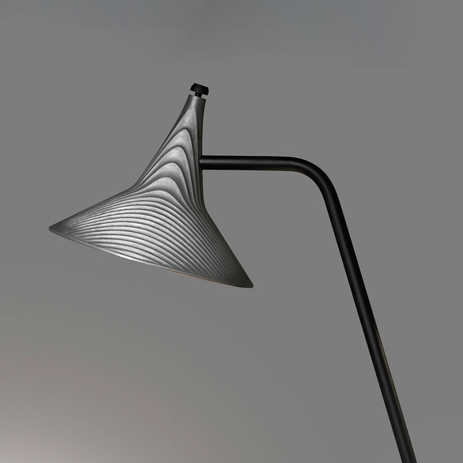 Artemide Unterlinden stolna svjetiljka aluminij 2700K